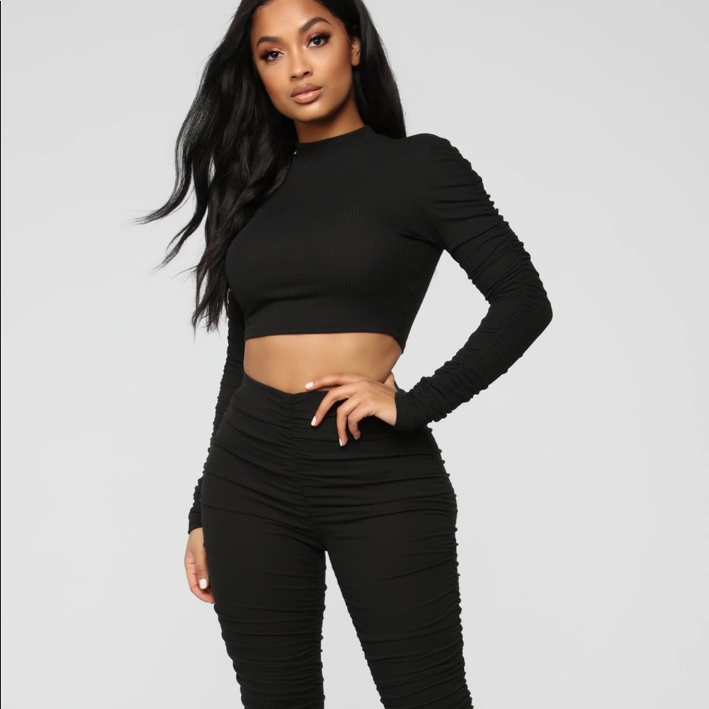 Fashion Nova Ruched 2 piece set